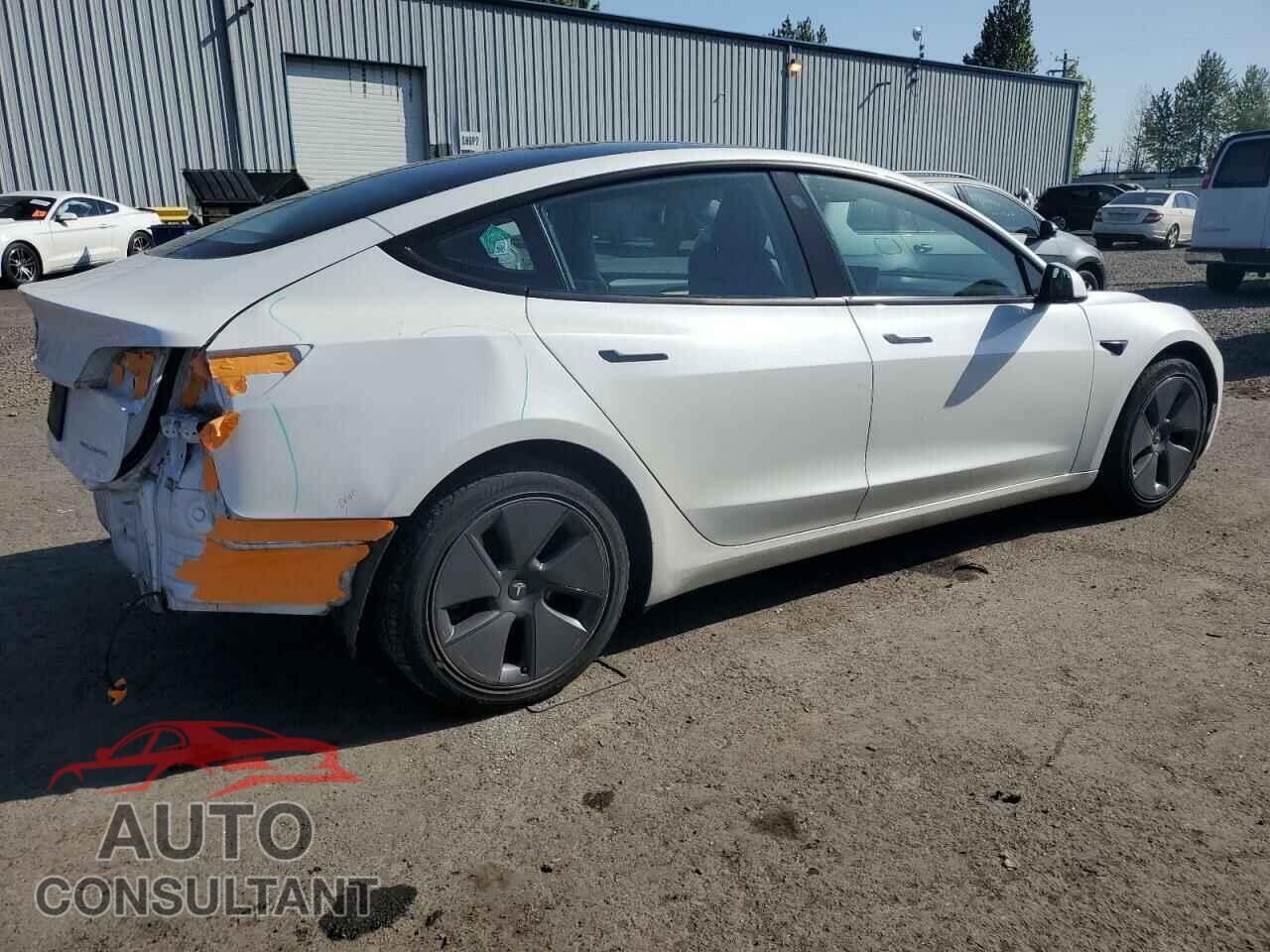 TESLA MODEL 3 2021 - 5YJ3E1EB4MF052429
