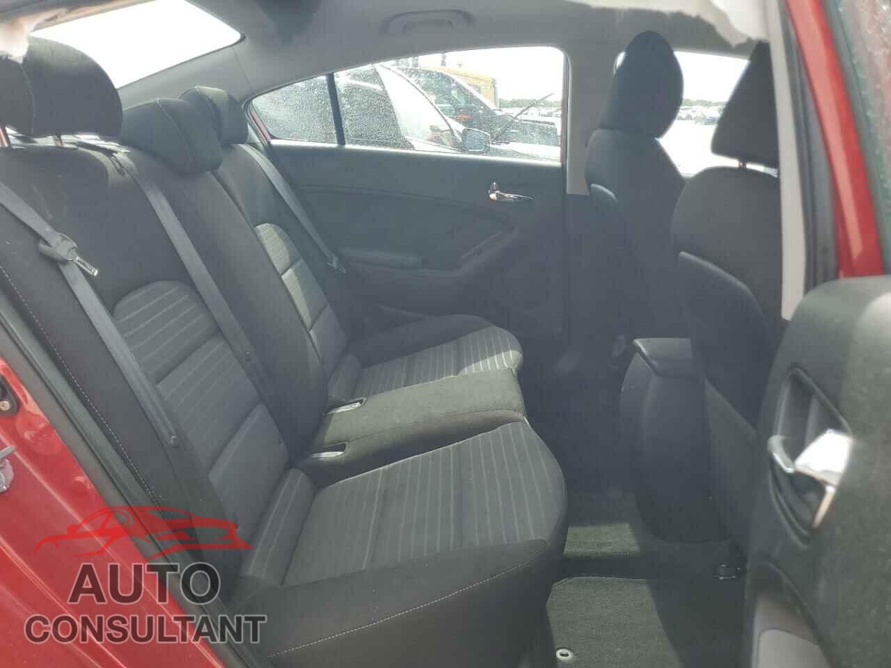 KIA FORTE 2017 - 3KPFL4A79HE086609