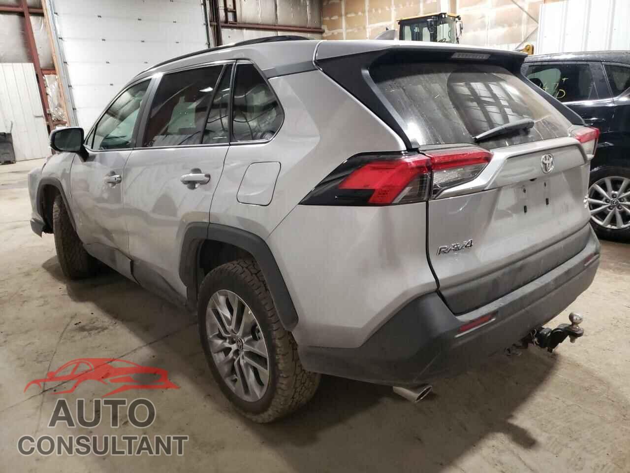 TOYOTA RAV4 2023 - 2T3A1RFV3PC332045