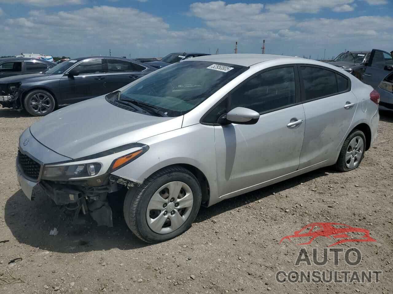 KIA FORTE 2017 - 3KPFK4A76HE088496