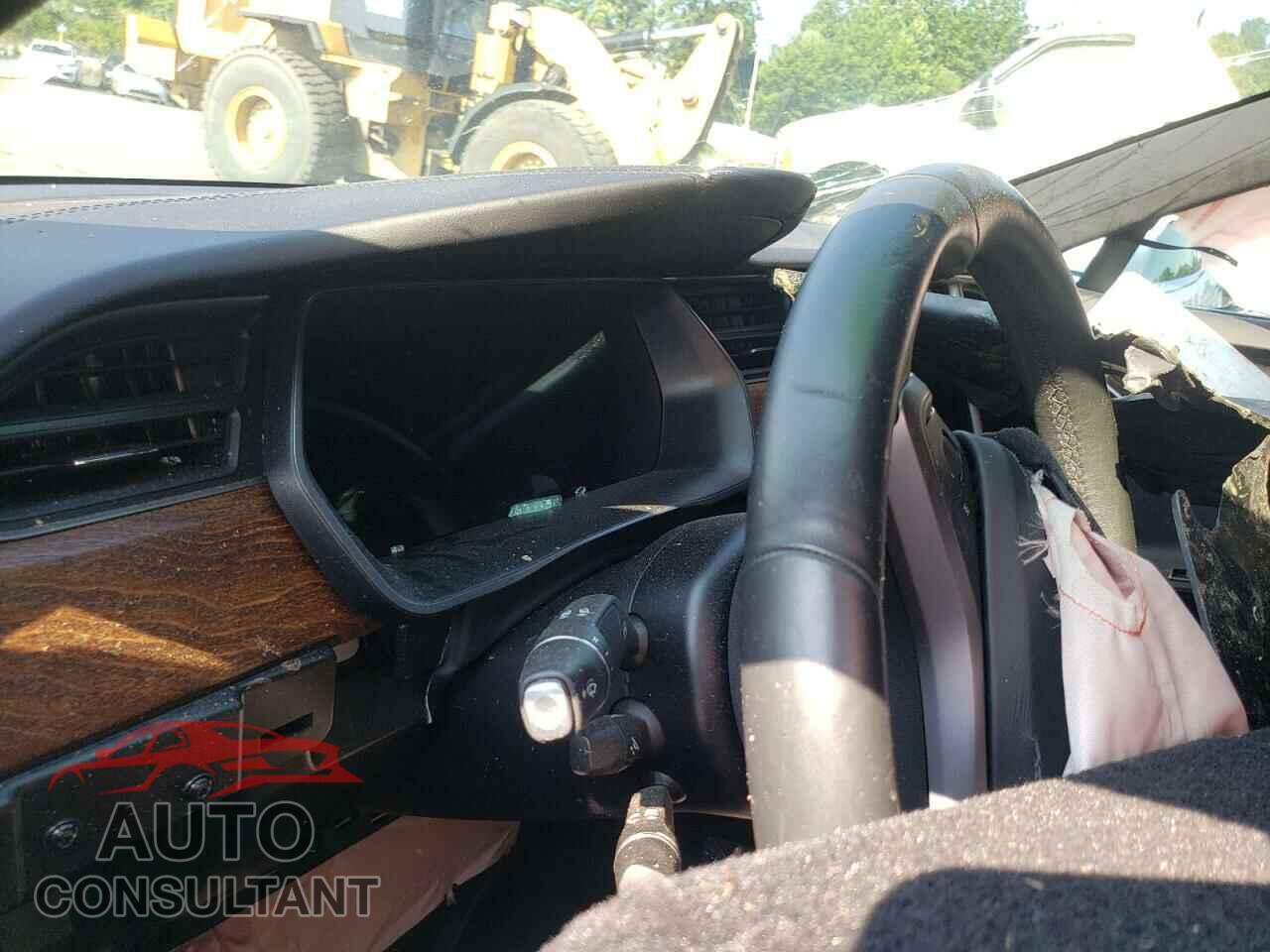 TESLA MODEL S 2019 - 5YJSA1E4XKF344172