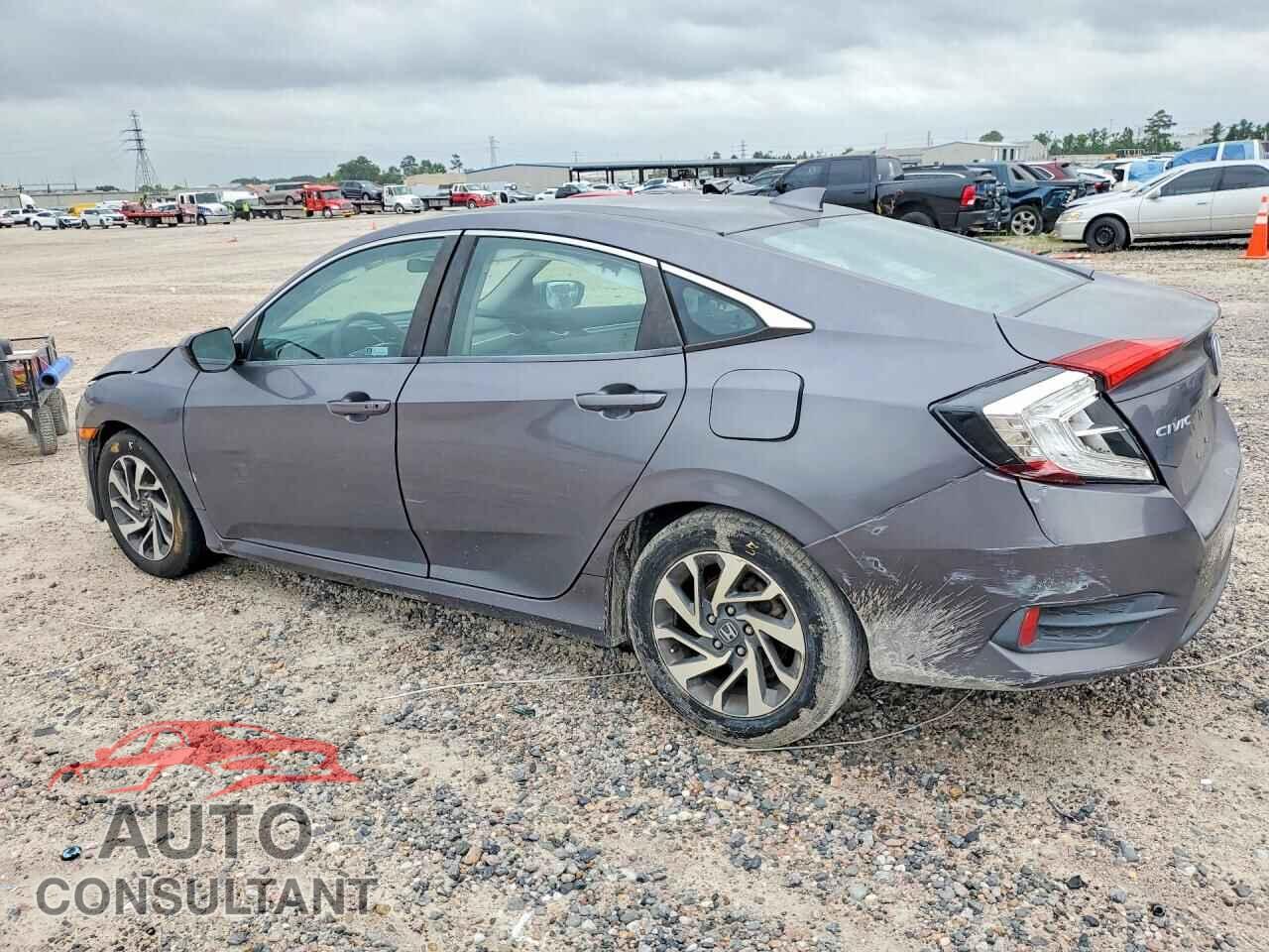 HONDA CIVIC 2018 - 2HGFC2F76JH563599