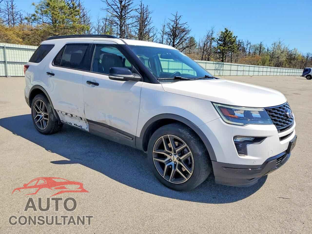 FORD EXPLORER 2018 - 1FM5K8GT6JGB37401