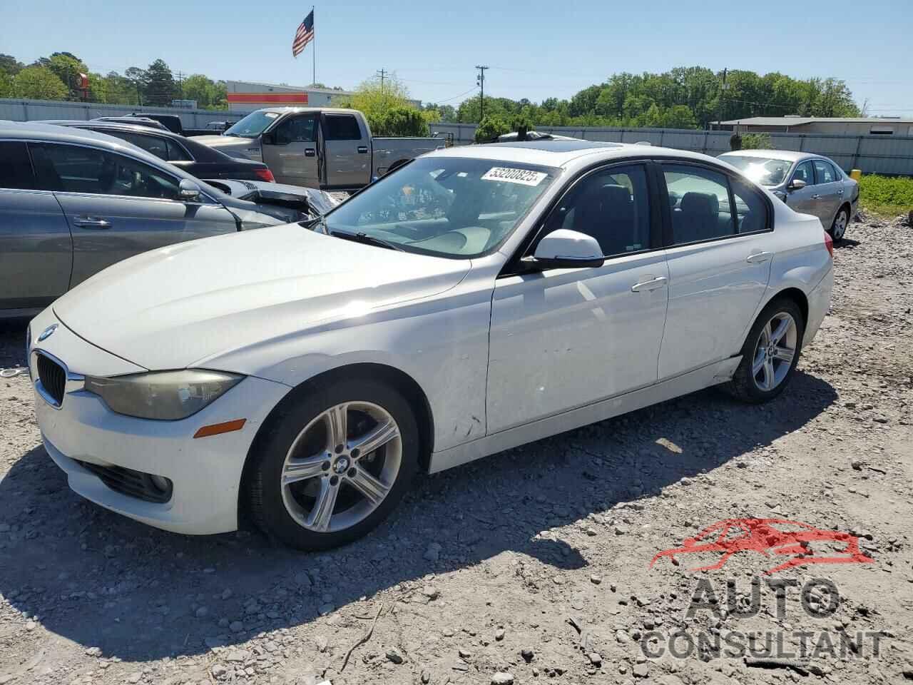 BMW 3 SERIES 2013 - WBA3C1G58DNN93334