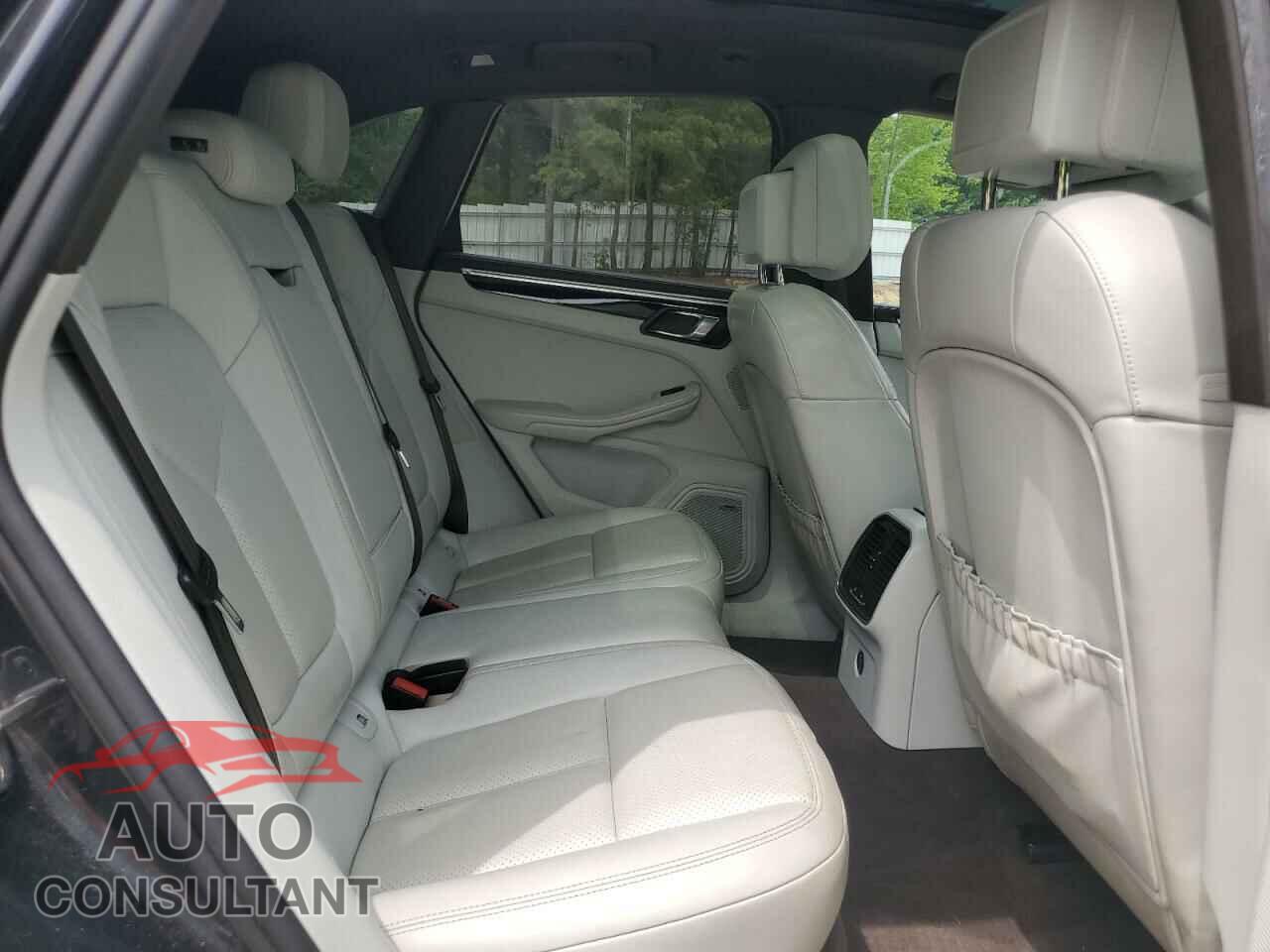 PORSCHE MACAN 2017 - WP1AB2A55HLB14119
