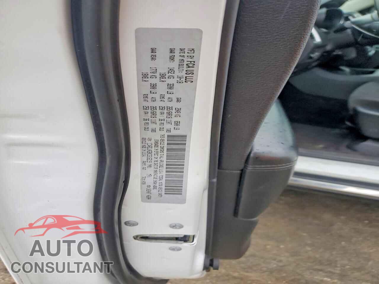 DODGE DURANGO 2019 - 1C4RDJAG8KC616219
