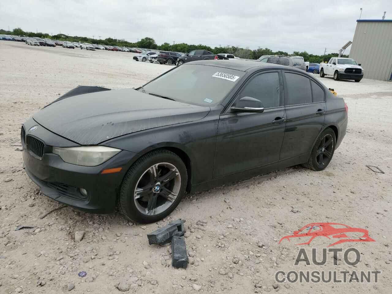 BMW 3 SERIES 2013 - WBA3A5C55DF359925