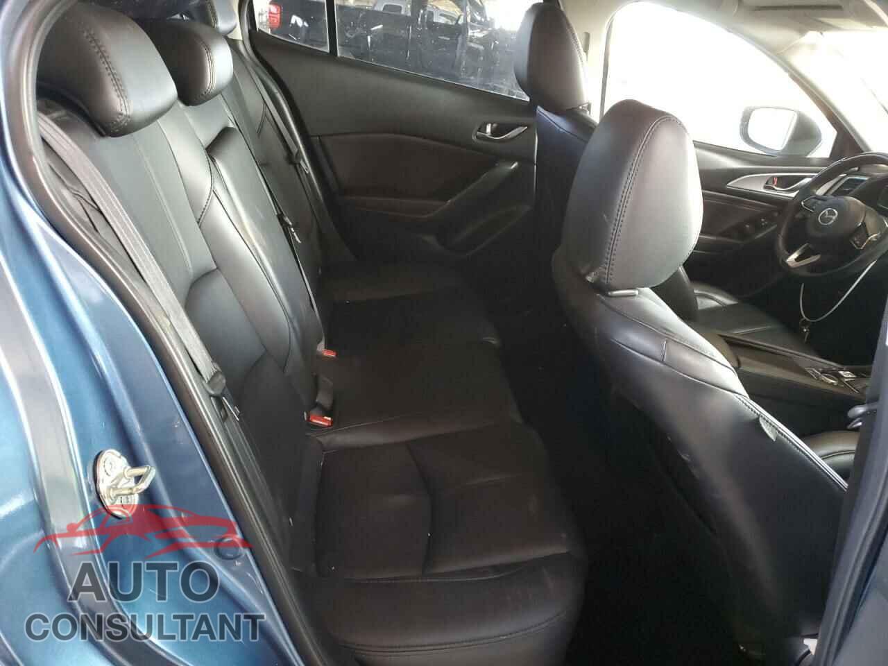 MAZDA 3 2017 - 3MZBN1L31HM151070