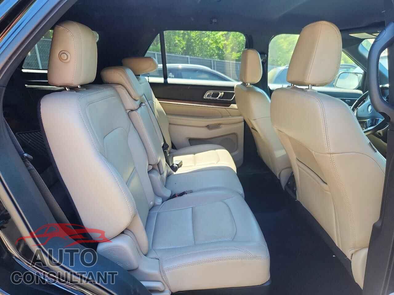 FORD EXPLORER 2018 - 1FM5K8F84JGB13238