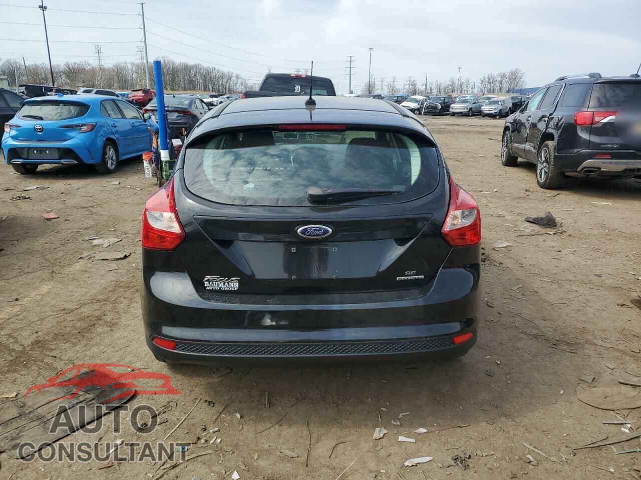 FORD FOCUS 2012 - 1FAHP3K22CL457335