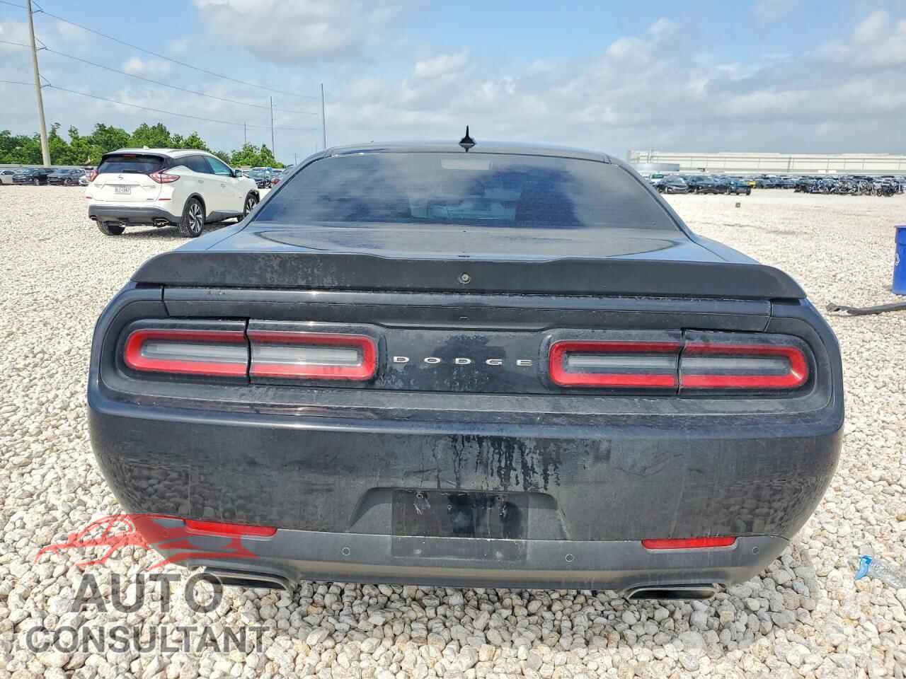 DODGE CHALLENGER 2018 - 2C3CDZFJ1JH131252