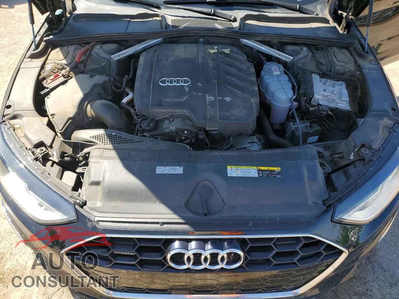 AUDI A4 2021 - WAUDAAF46MA018644