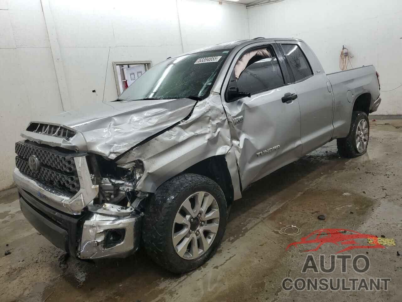 TOYOTA TUNDRA 2018 - 5TFUY5F13JX722613