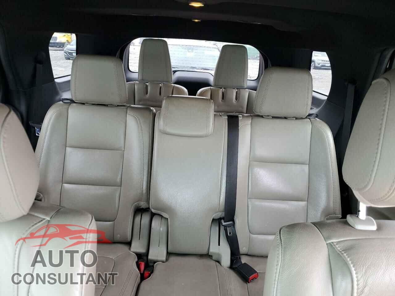 FORD EXPLORER 2013 - 1FM5K7D80DGC43924