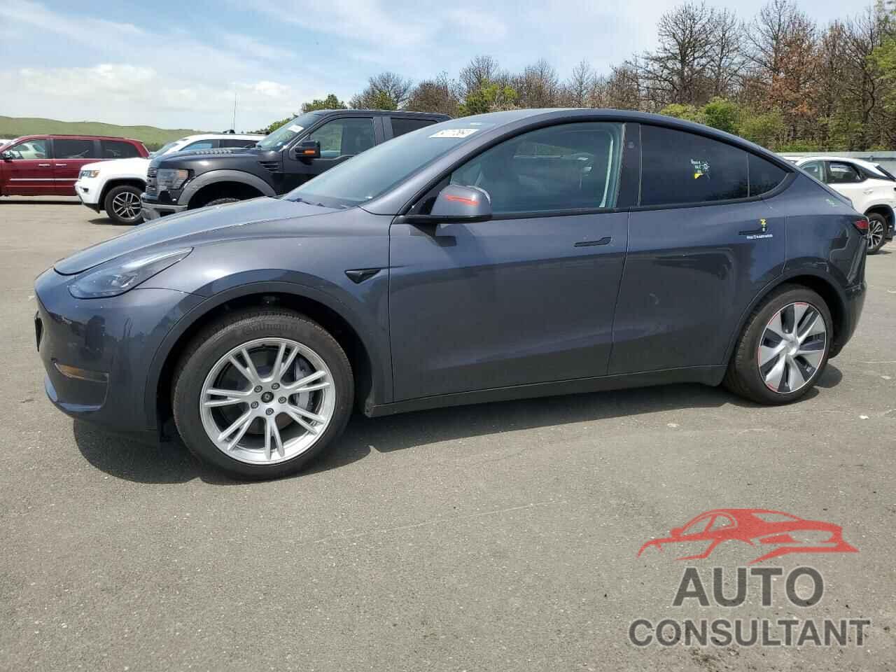 TESLA MODEL Y 2023 - 7SAYGAEE6PF909657