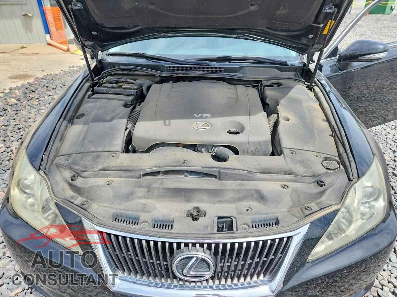 LEXUS IS 2010 - JTHCF5C24A5043636