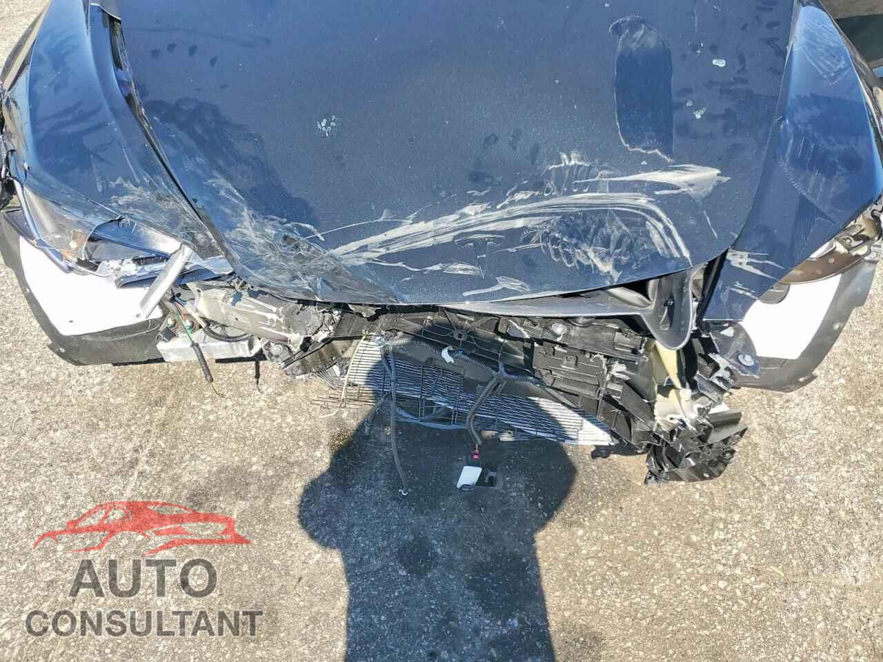 TESLA MODEL 3 2026 - 5YJ3E1EA4TF146445