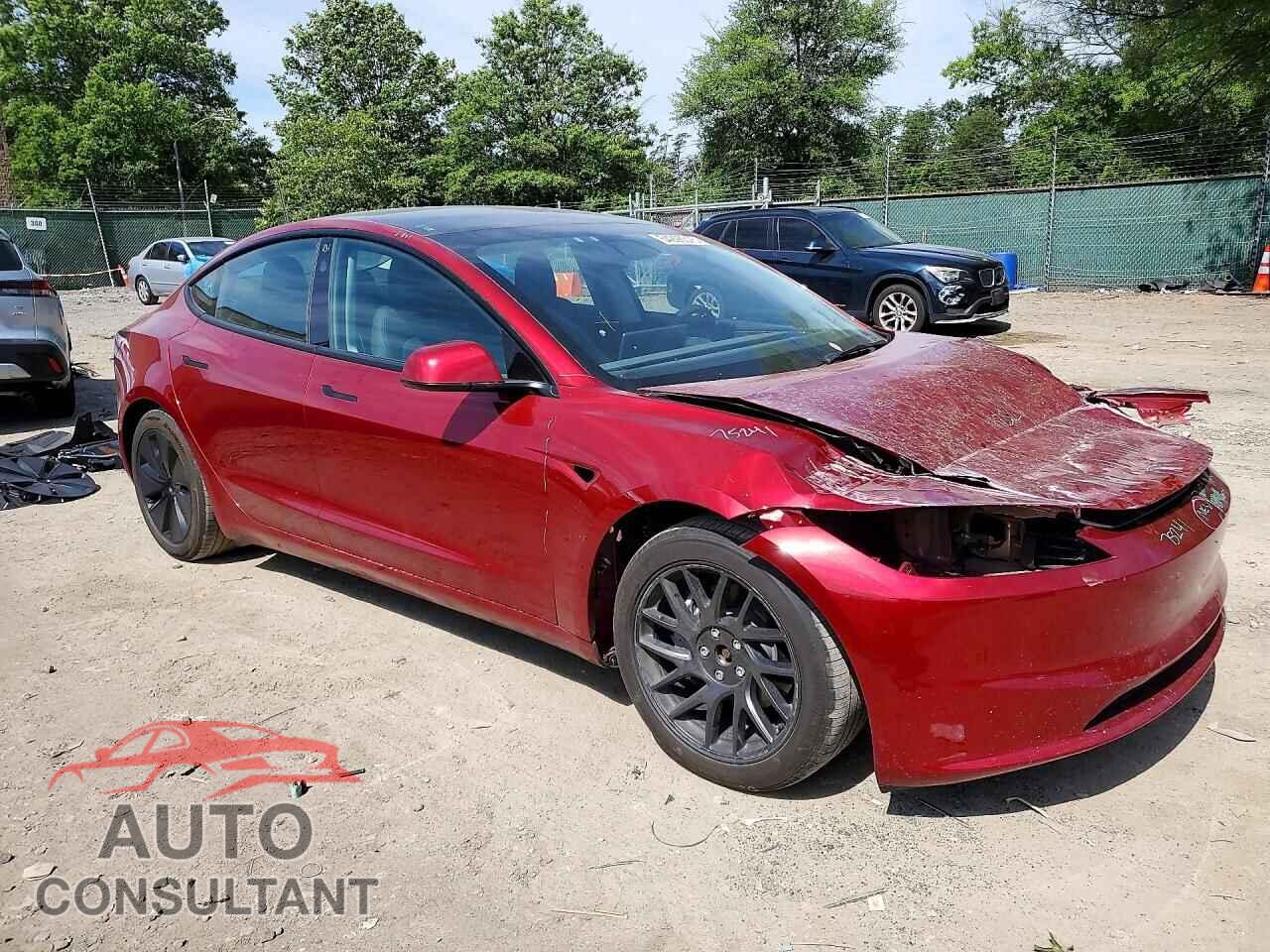 TESLA MODEL 3 2024 - 5YJ3E1EB2RF753686