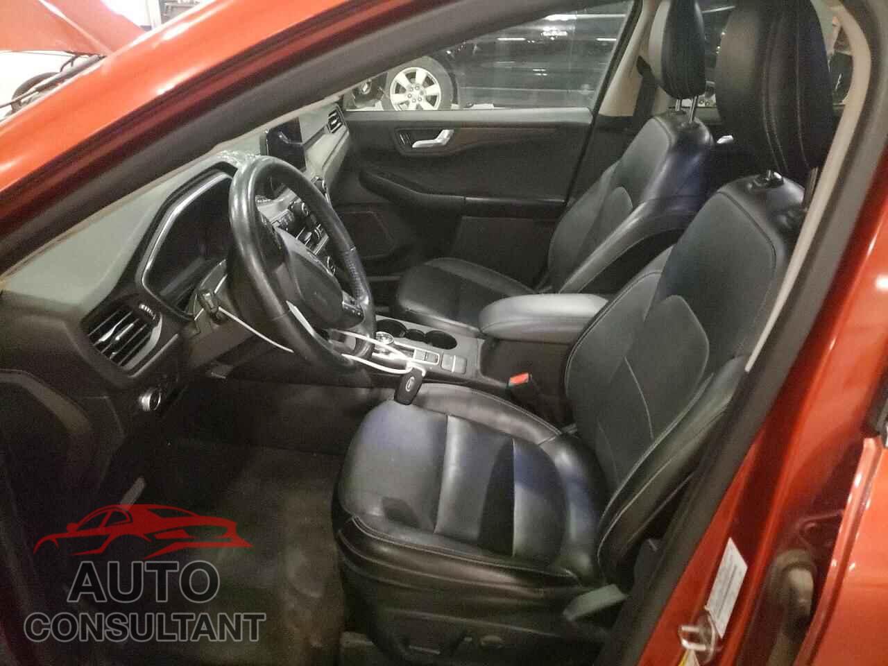 FORD ESCAPE 2020 - 1FMCU9J93LUA81362
