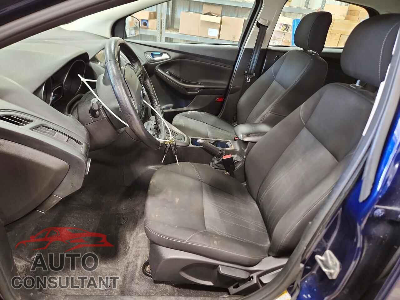 FORD FOCUS 2017 - 1FADP3M22HL282748