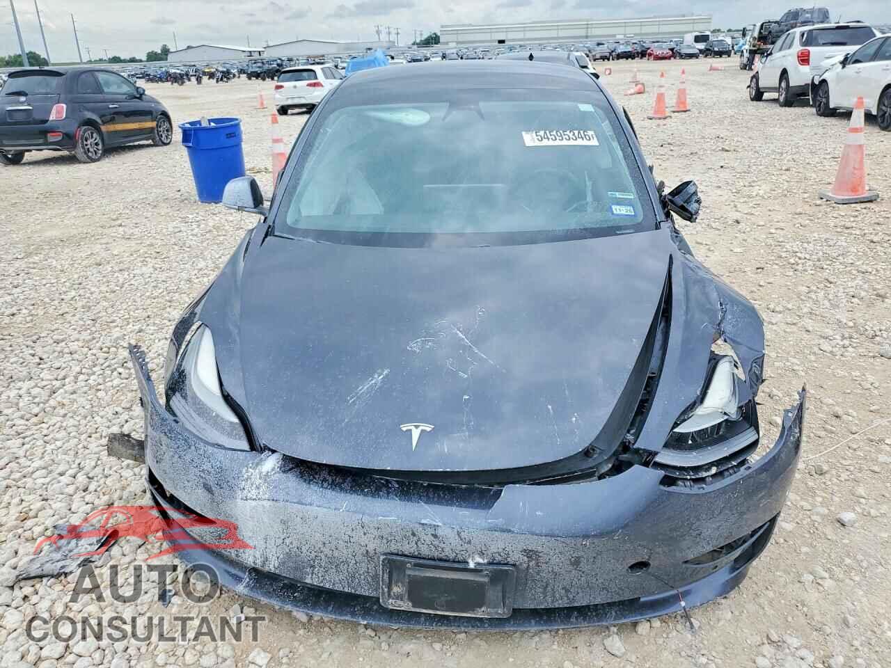TESLA MODEL 3 2021 - 5YJ3E1EA2MF047124