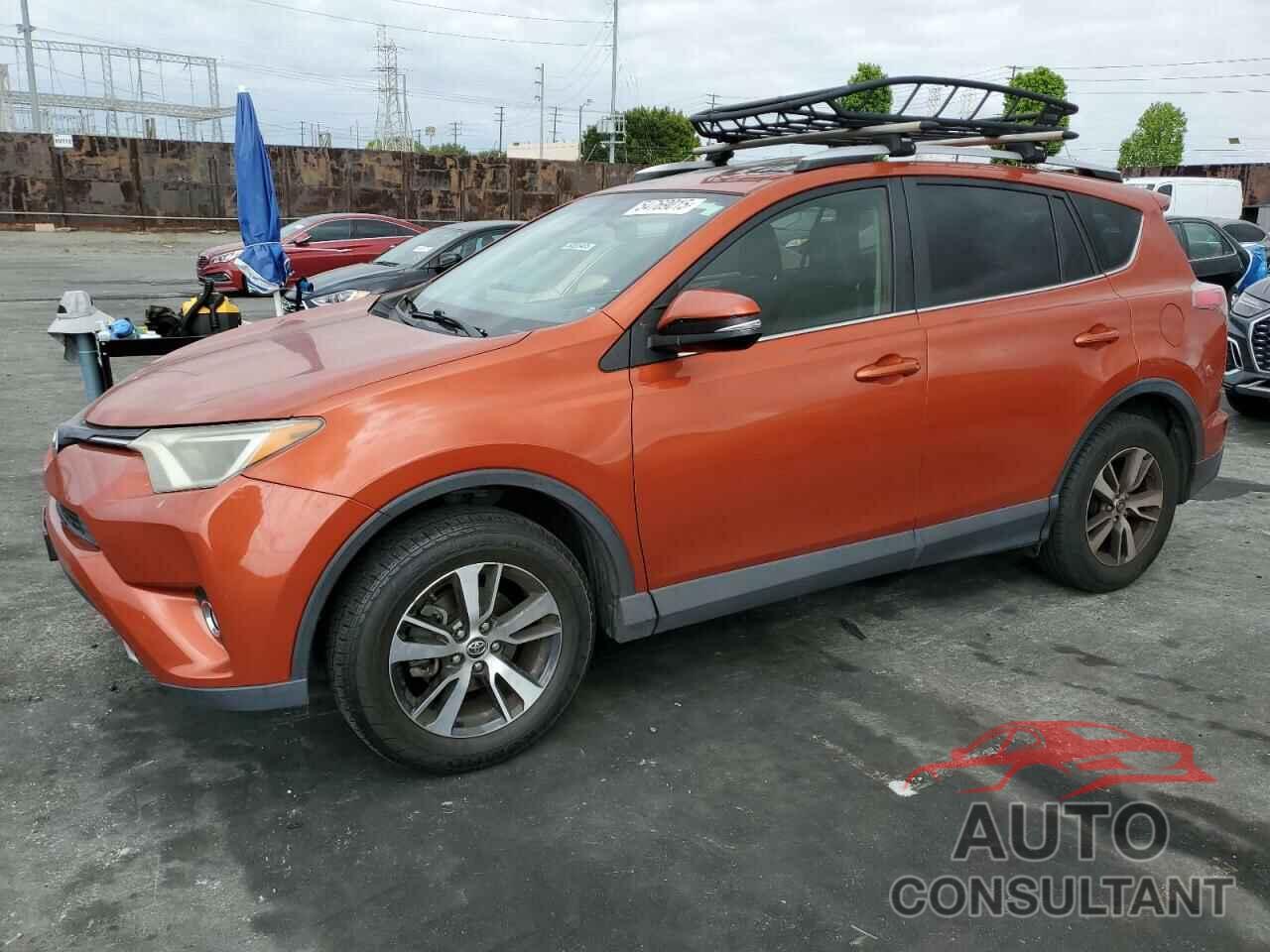TOYOTA RAV4 2016 - JTMWFREV6GJ098926