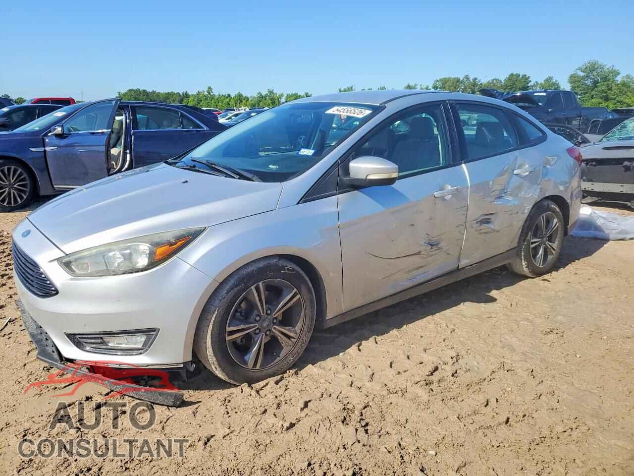 FORD FOCUS 2017 - 1FADP3FE0HL221051