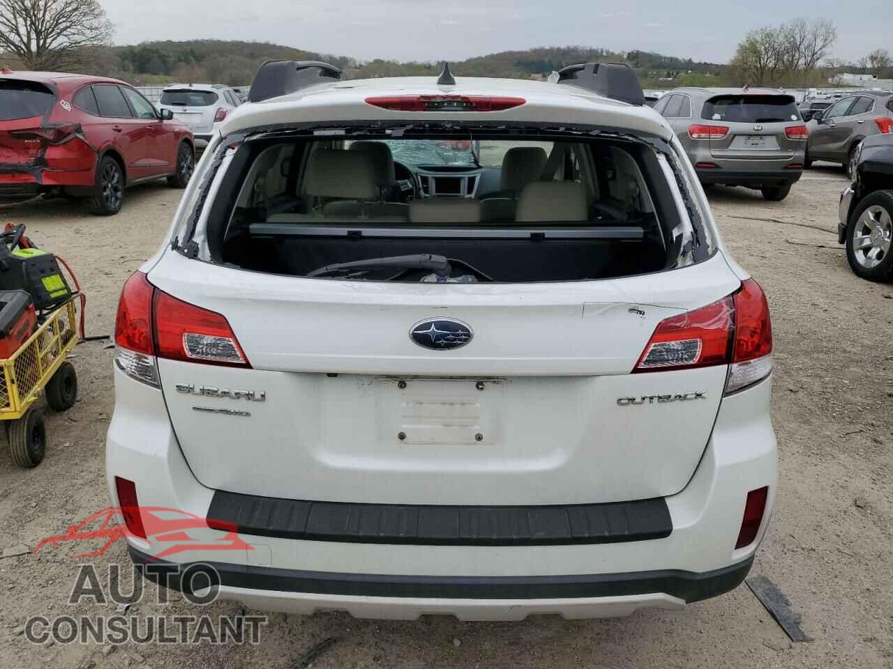 SUBARU OUTBACK 2013 - 4S4BRCLC6D3241857