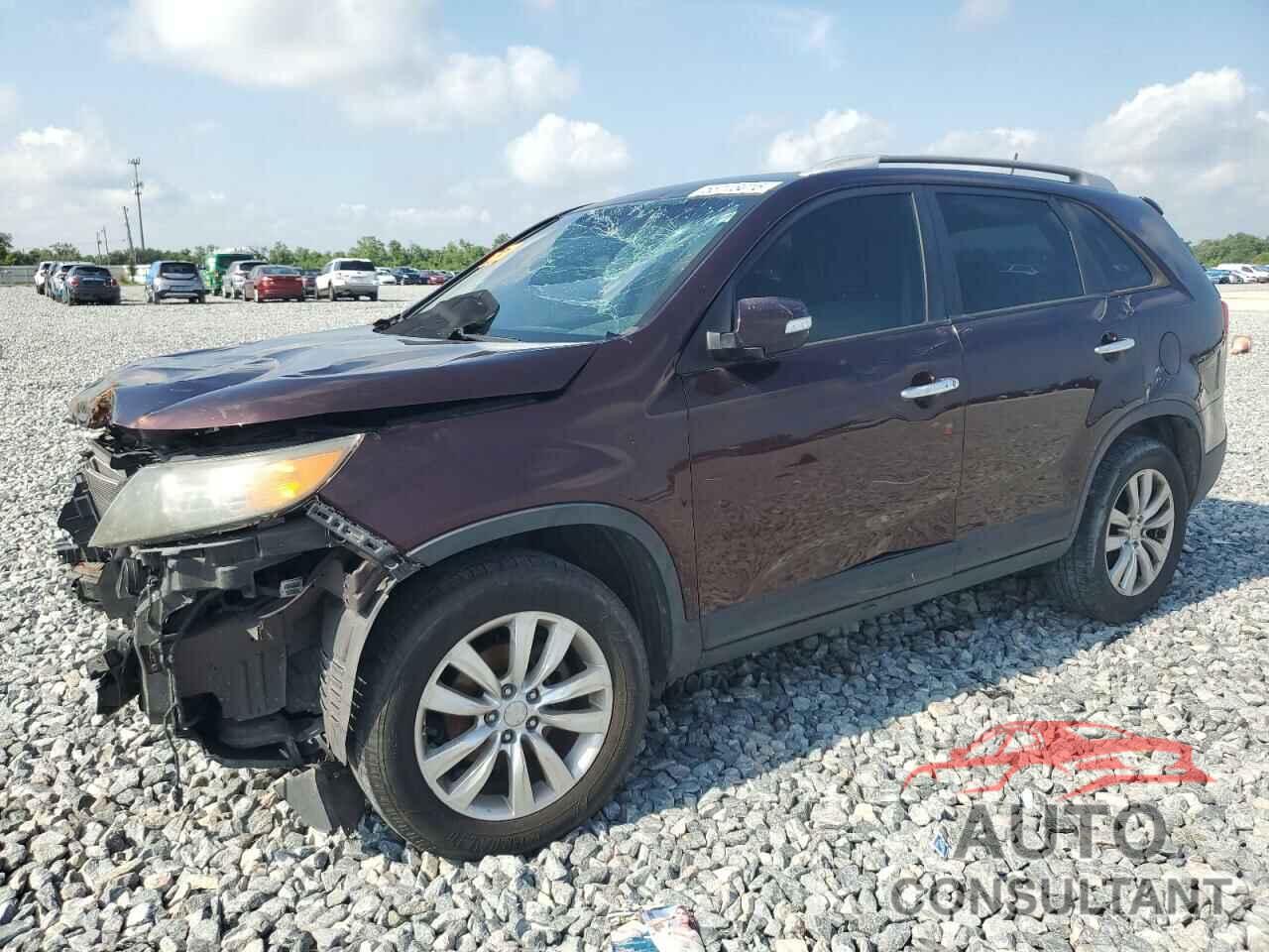KIA SORENTO 2011 - 5XYKU4A26BG038057