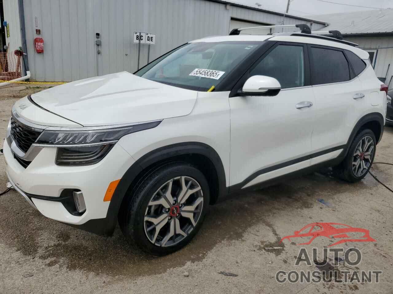 KIA SELTOS 2023 - KNDETCA25P7386169