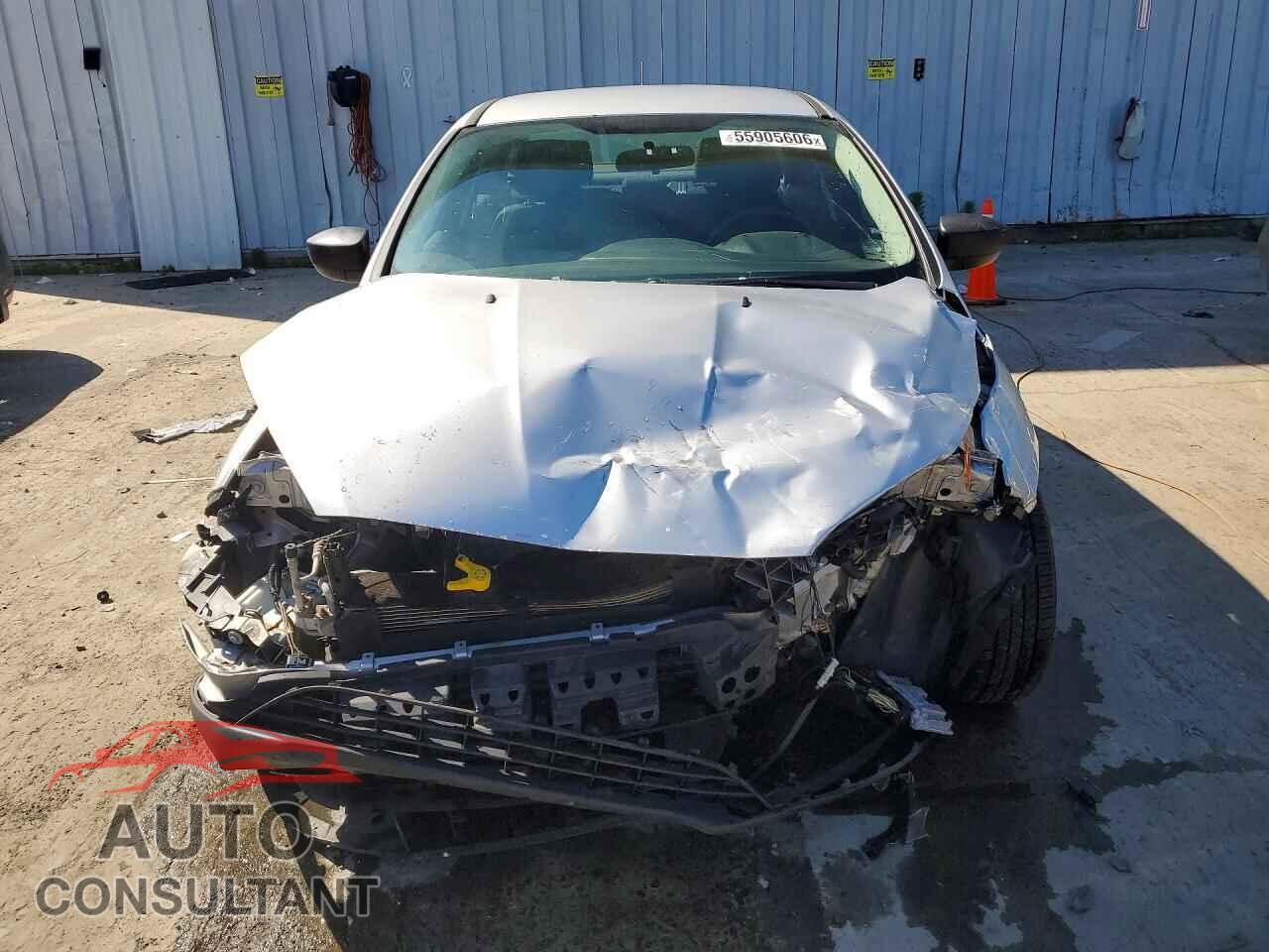 FORD FOCUS 2017 - 1FADP3E2XHL200893