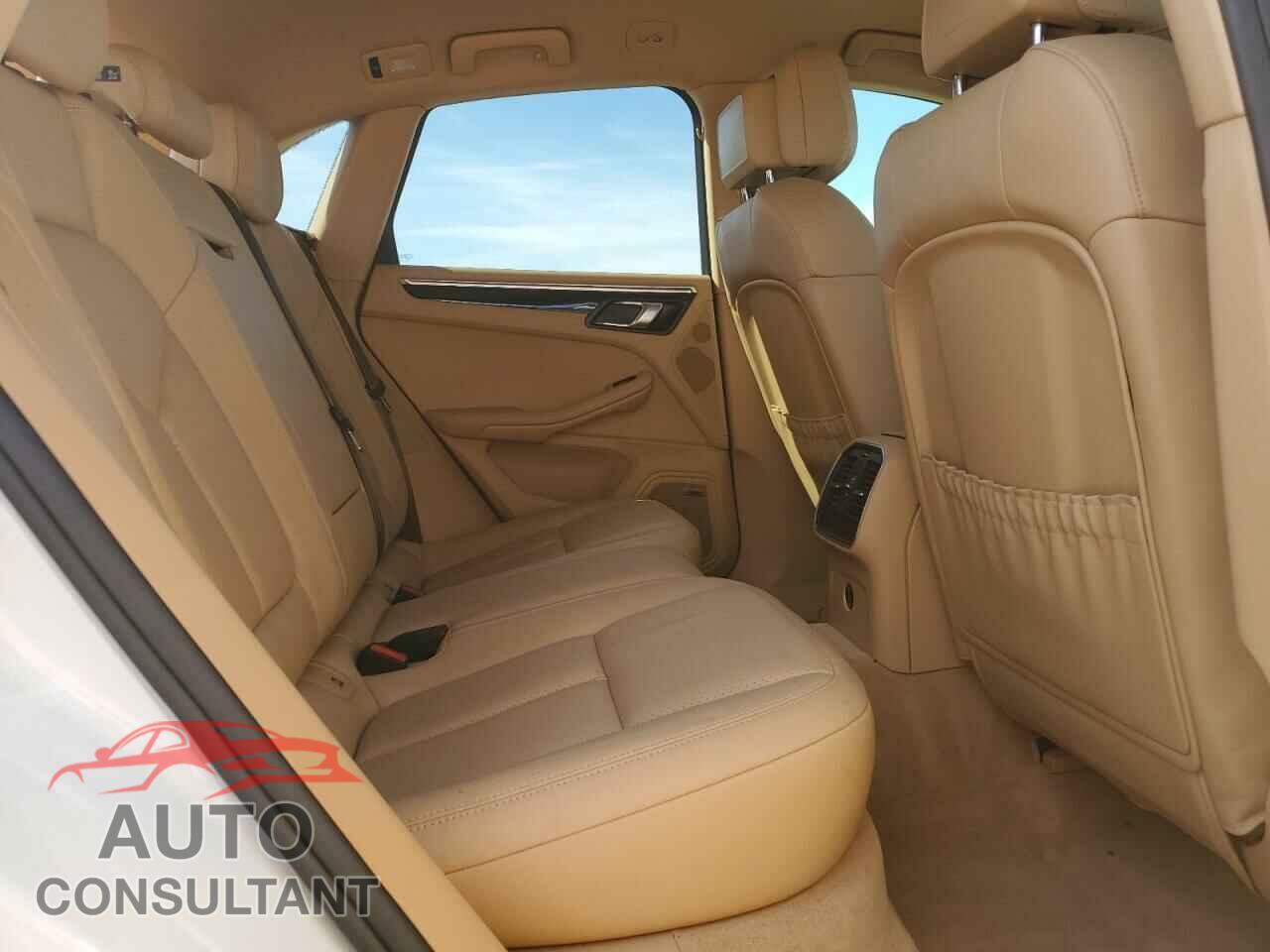 PORSCHE MACAN 2017 - WP1AB2A59HLB14284