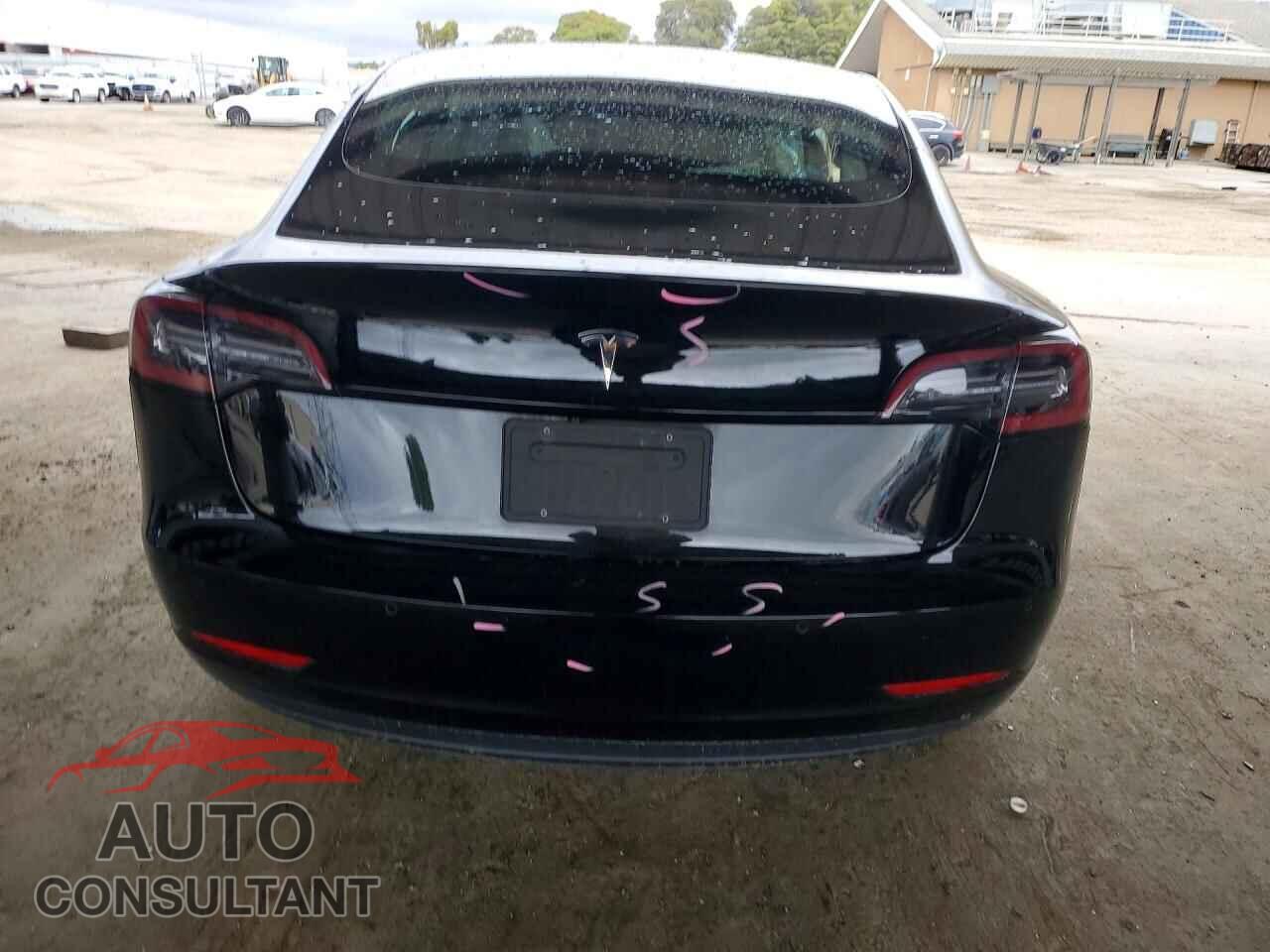 TESLA MODEL 3 2018 - 5YJ3E1EA7JF176343