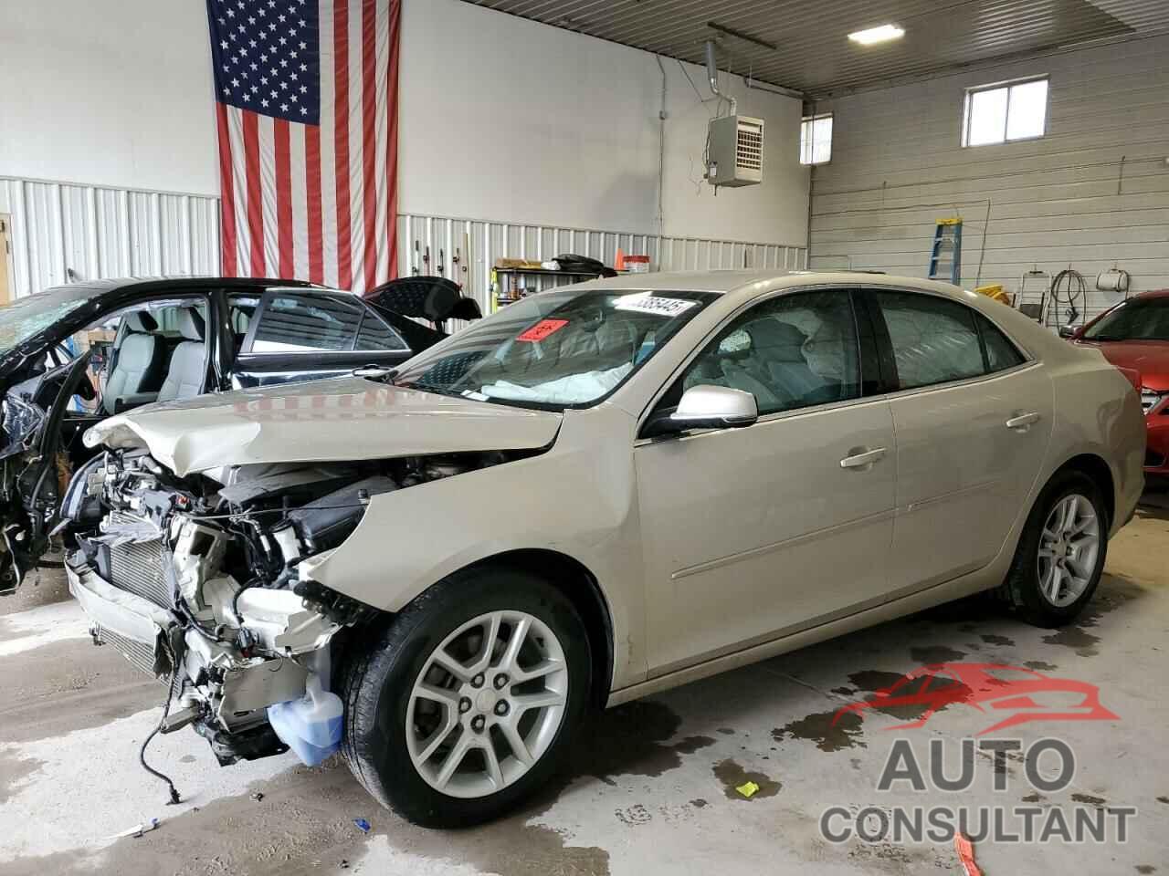 CHEVROLET MALIBU 2015 - 1G11C5SLXFF300451