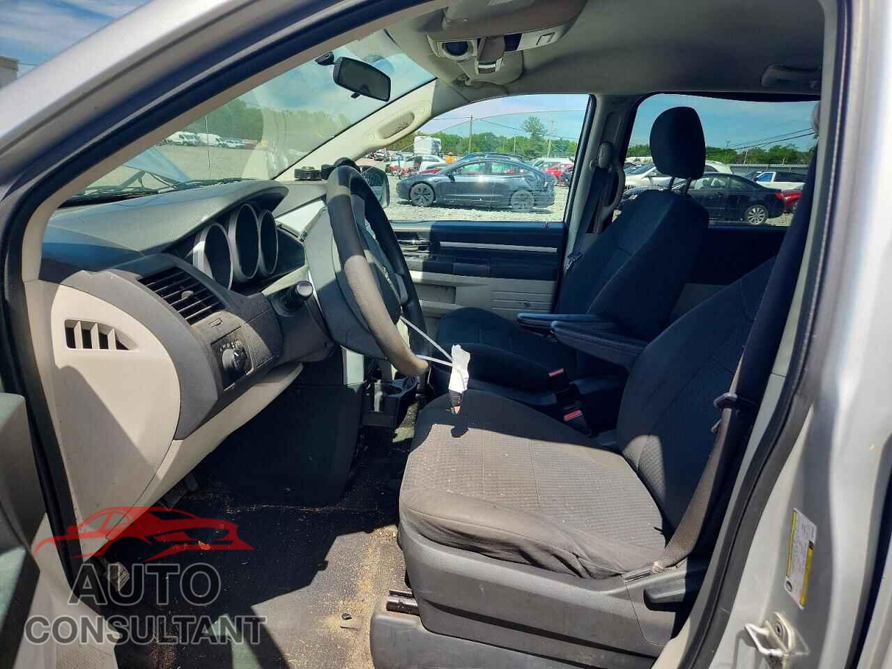 DODGE CARAVAN 2010 - 2D4RN4DEXAR181575