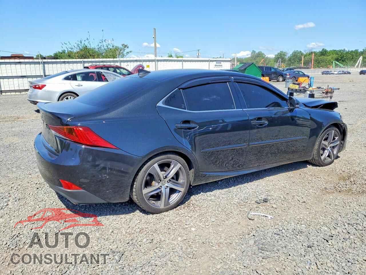 LEXUS IS 2018 - JTHC81D25J5030007