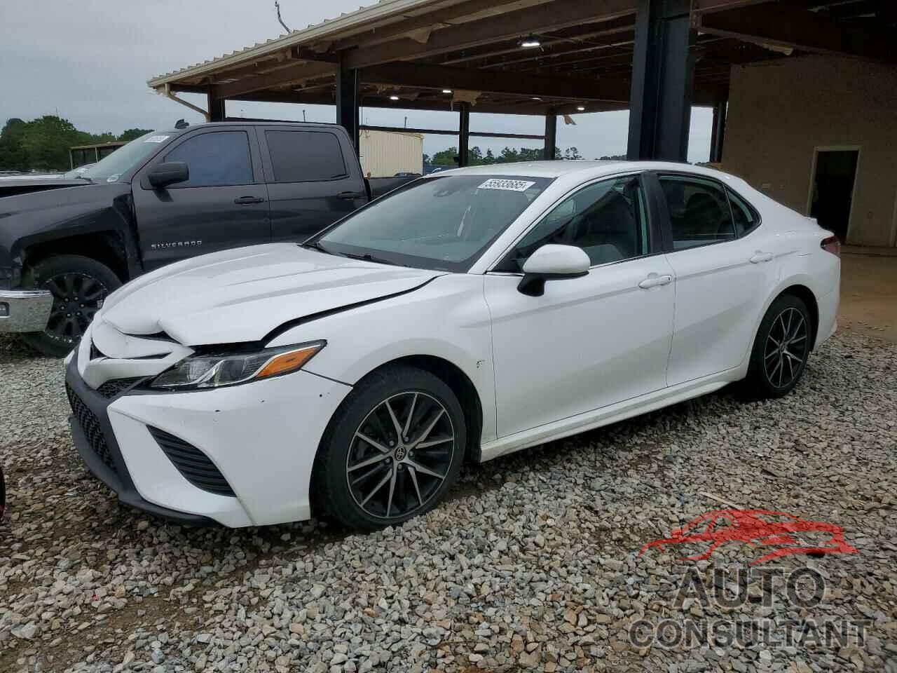 TOYOTA CAMRY 2020 - 4T1G11AK1LU888459