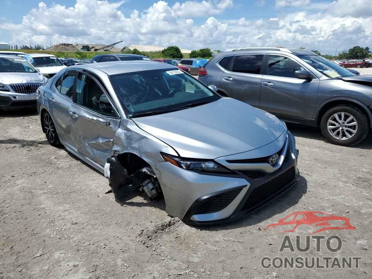 TOYOTA CAMRY 2021 - 4T1G11AK6MU545454