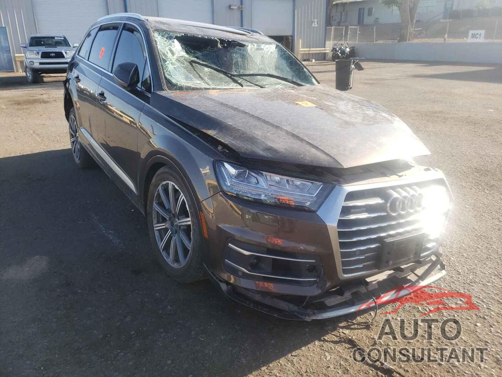 AUDI Q7 2018 - WA1LAAF78JD034955