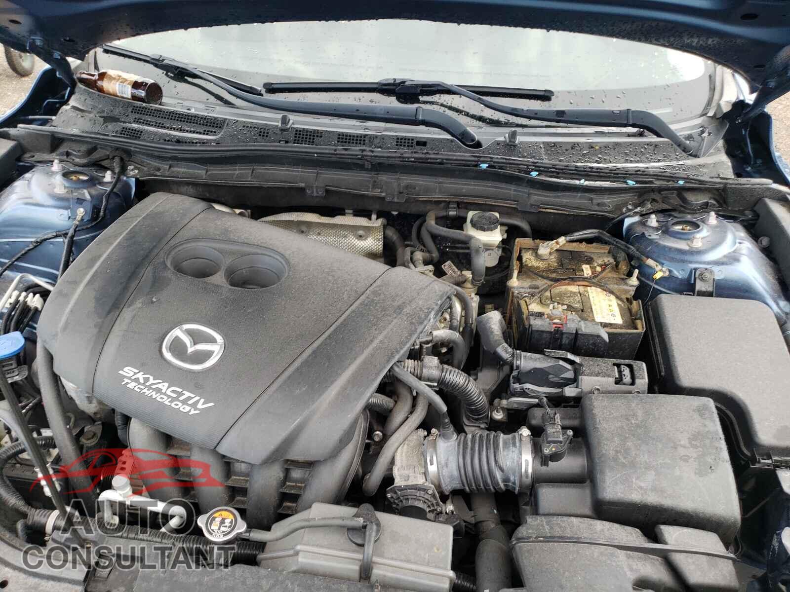 MAZDA 3 2017 - 3MZBN1V71HM111300