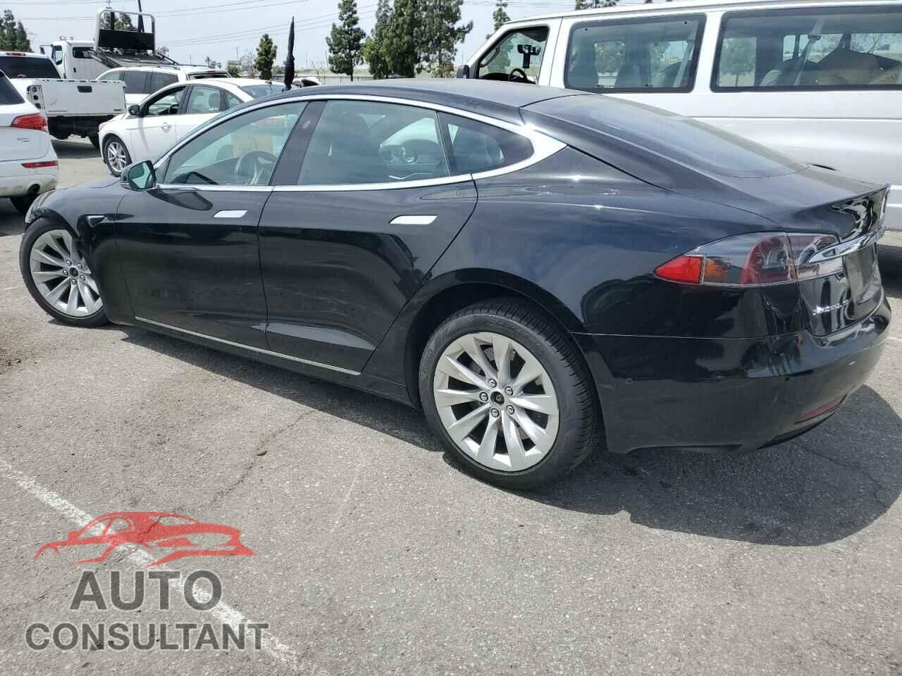 TESLA MODEL S 2018 - 5YJSA1E21JF285381