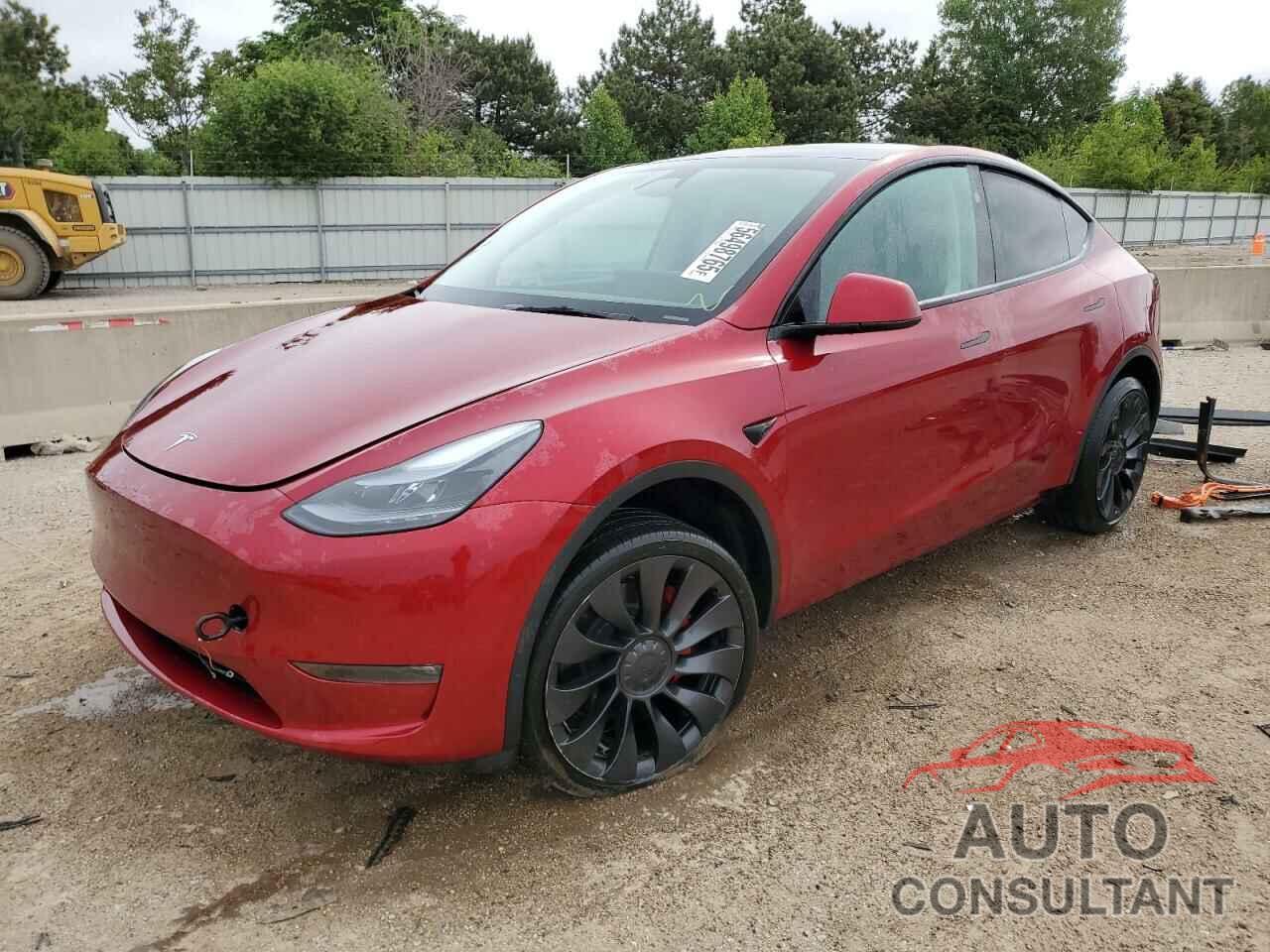 TESLA MODEL Y 2025 - 7SAYGDEF6SF310891