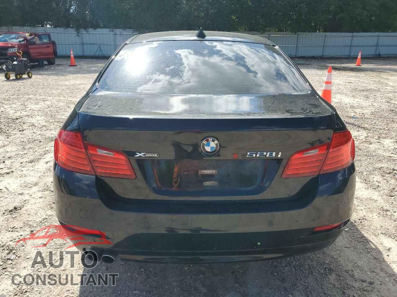 BMW 5 SERIES 2014 - WBA5A7C56ED618181