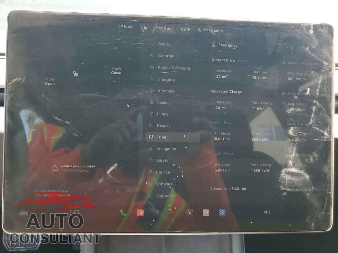 TESLA MODEL 3 2024 - 5YJ3E1EA6RF718348