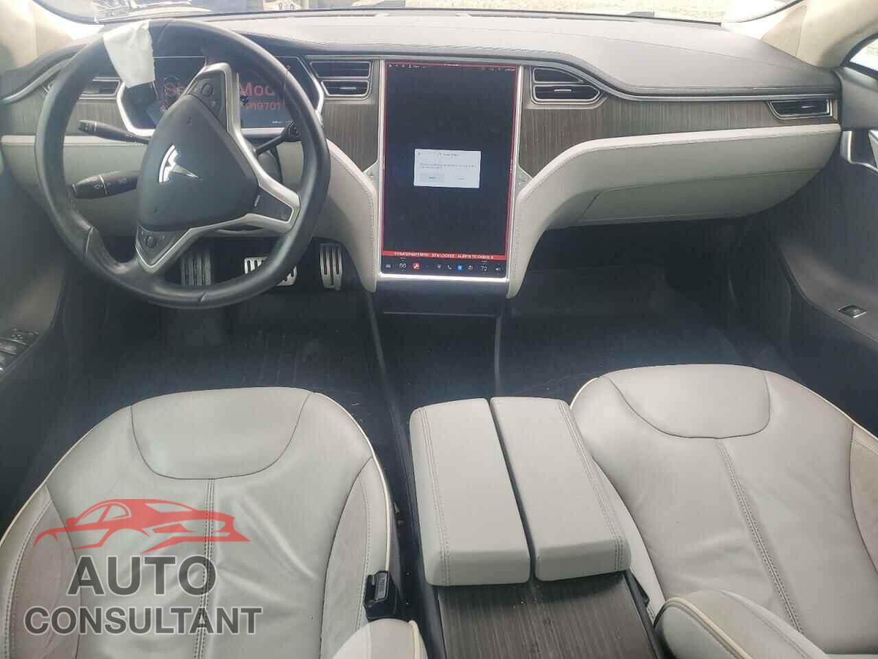 TESLA MODEL S 2013 - 5YJSA1DP4DFP19701