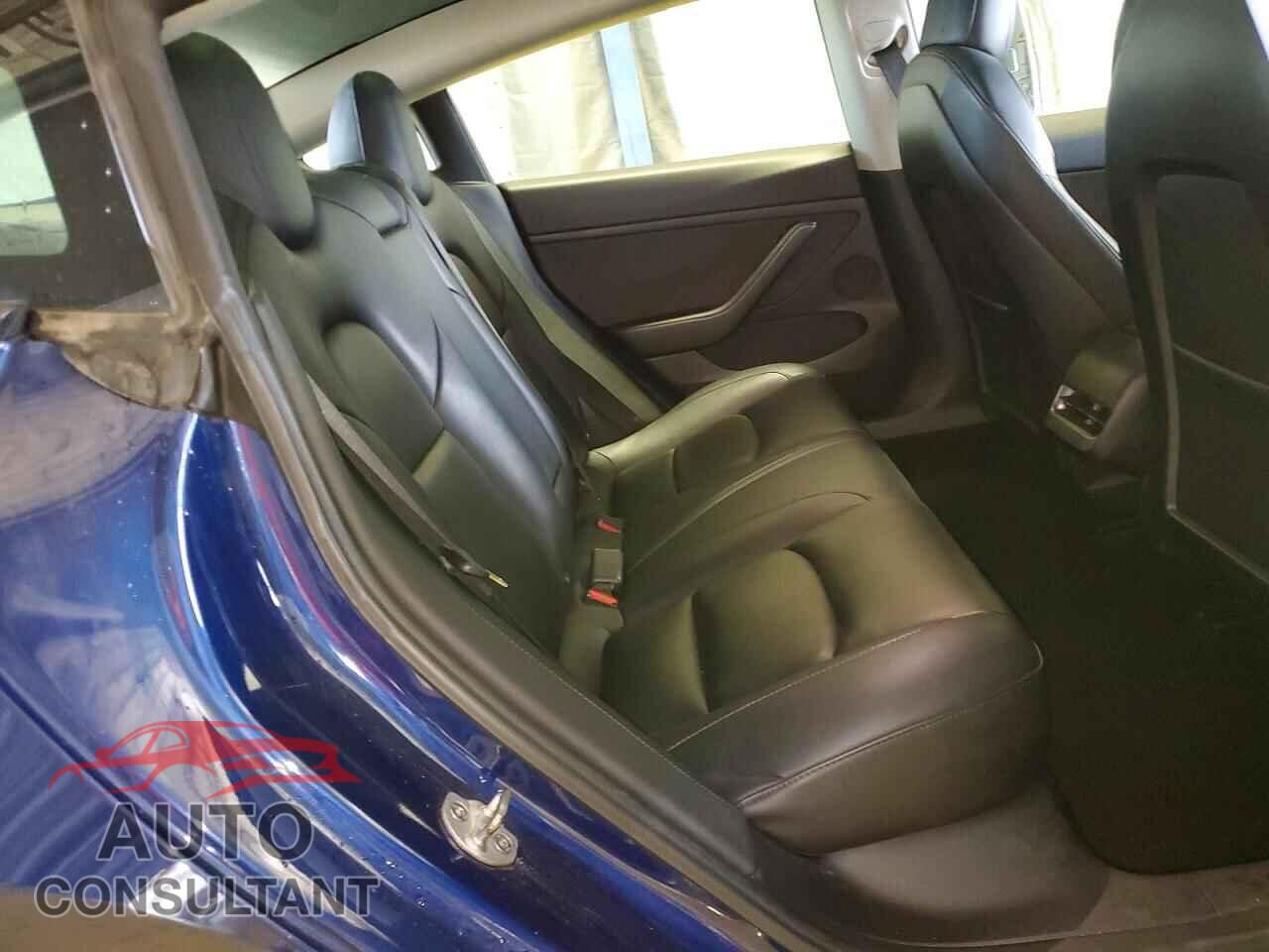 TESLA MODEL 3 2022 - 5YJ3E1EA7NF371011
