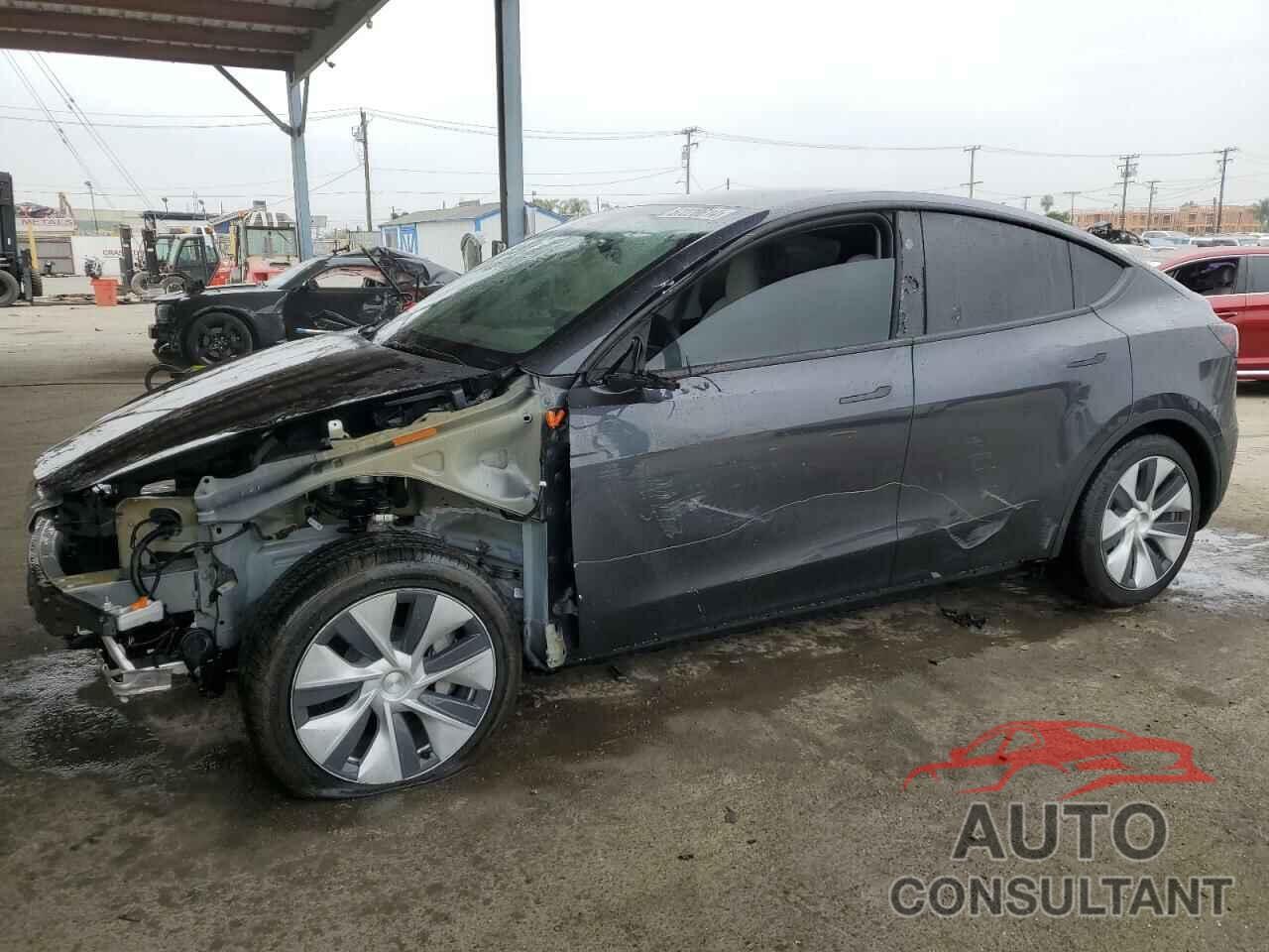 TESLA MODEL Y 2024 - 7SAYGDED7RF042278