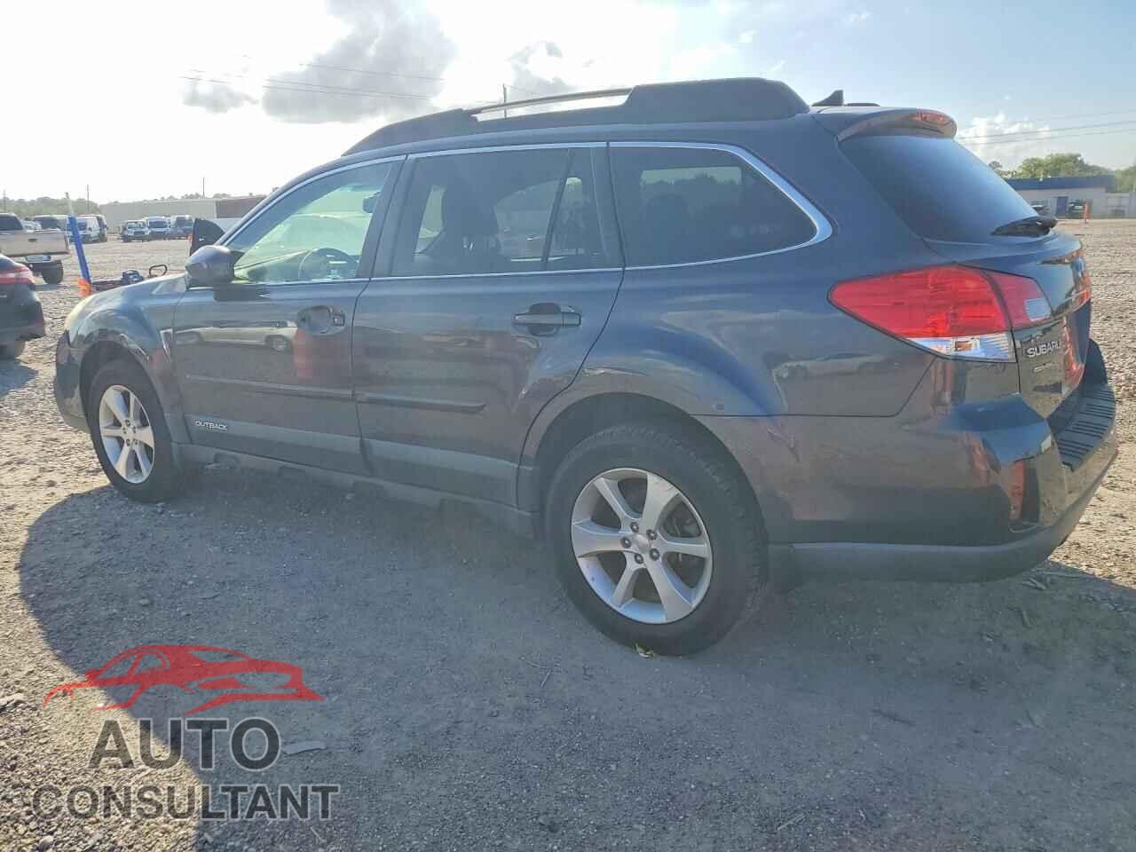 SUBARU OUTBACK 2013 - 4S4BRBLC2D3228002