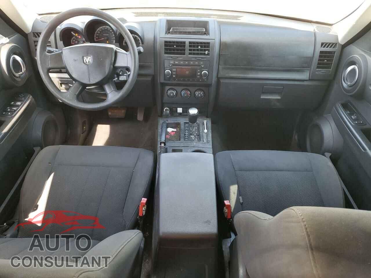 DODGE NITRO 2011 - 1D4PT4GK6BW600092