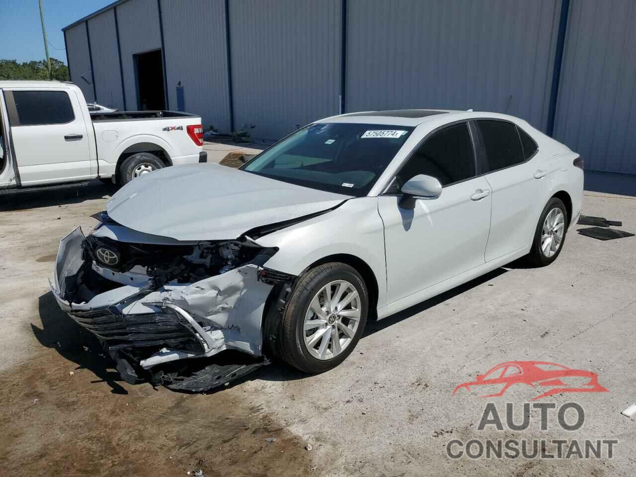 TOYOTA CAMRY 2024 - 4T1R11AK3RU243359